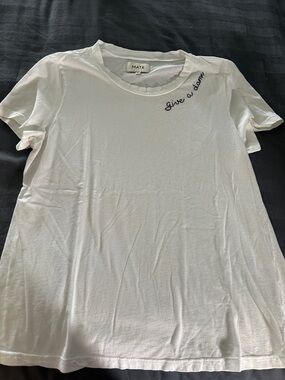 Mate The Label Give A Damn tee sz M - like new